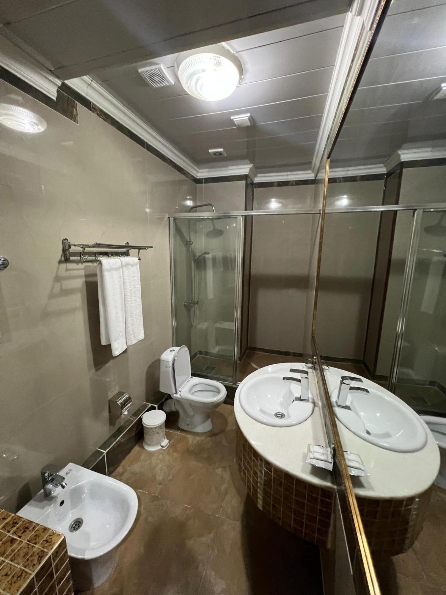 Sary Arka Hotel Σιμκέντ Δωμάτιο φωτογραφία